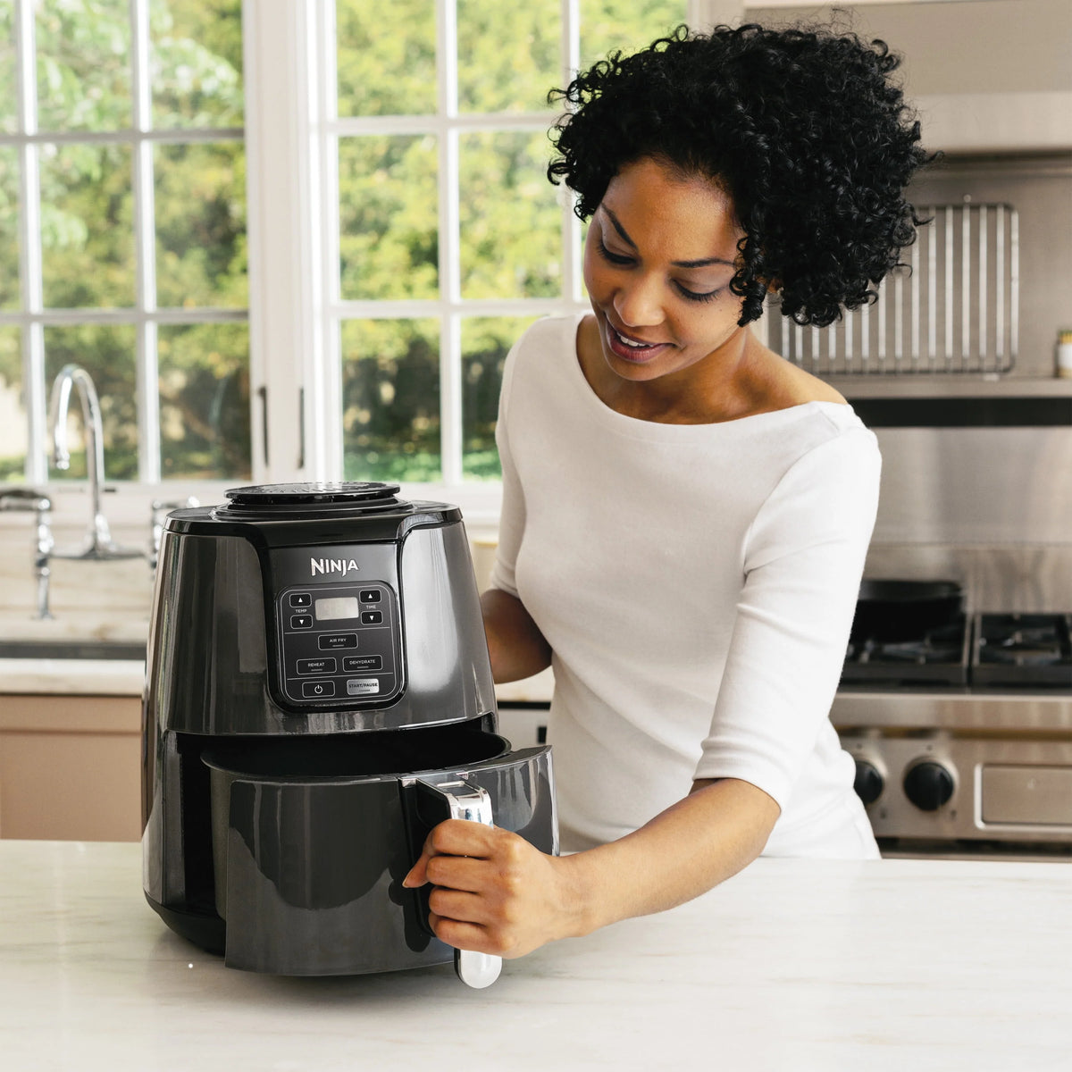 Black 4QT Air Fryer E239286