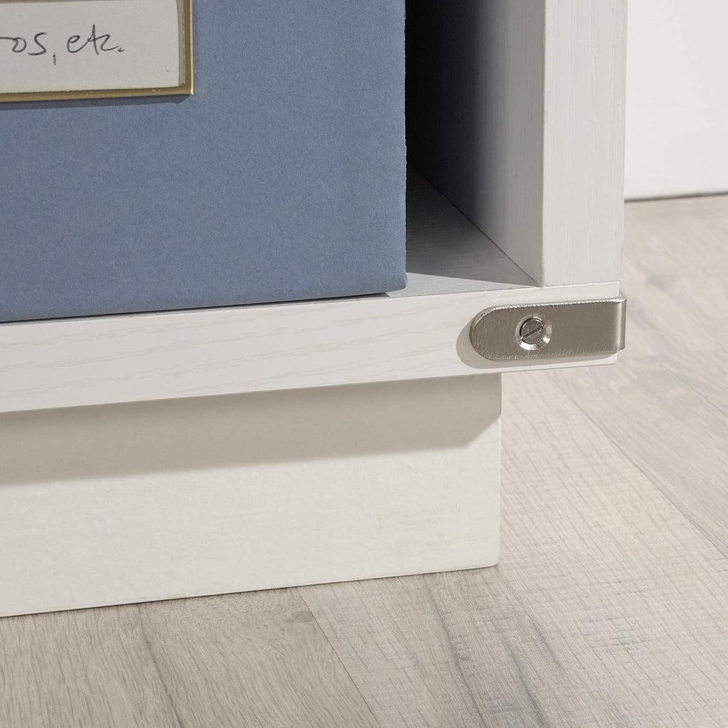 Pearl Oak Finish Bookcase U531069