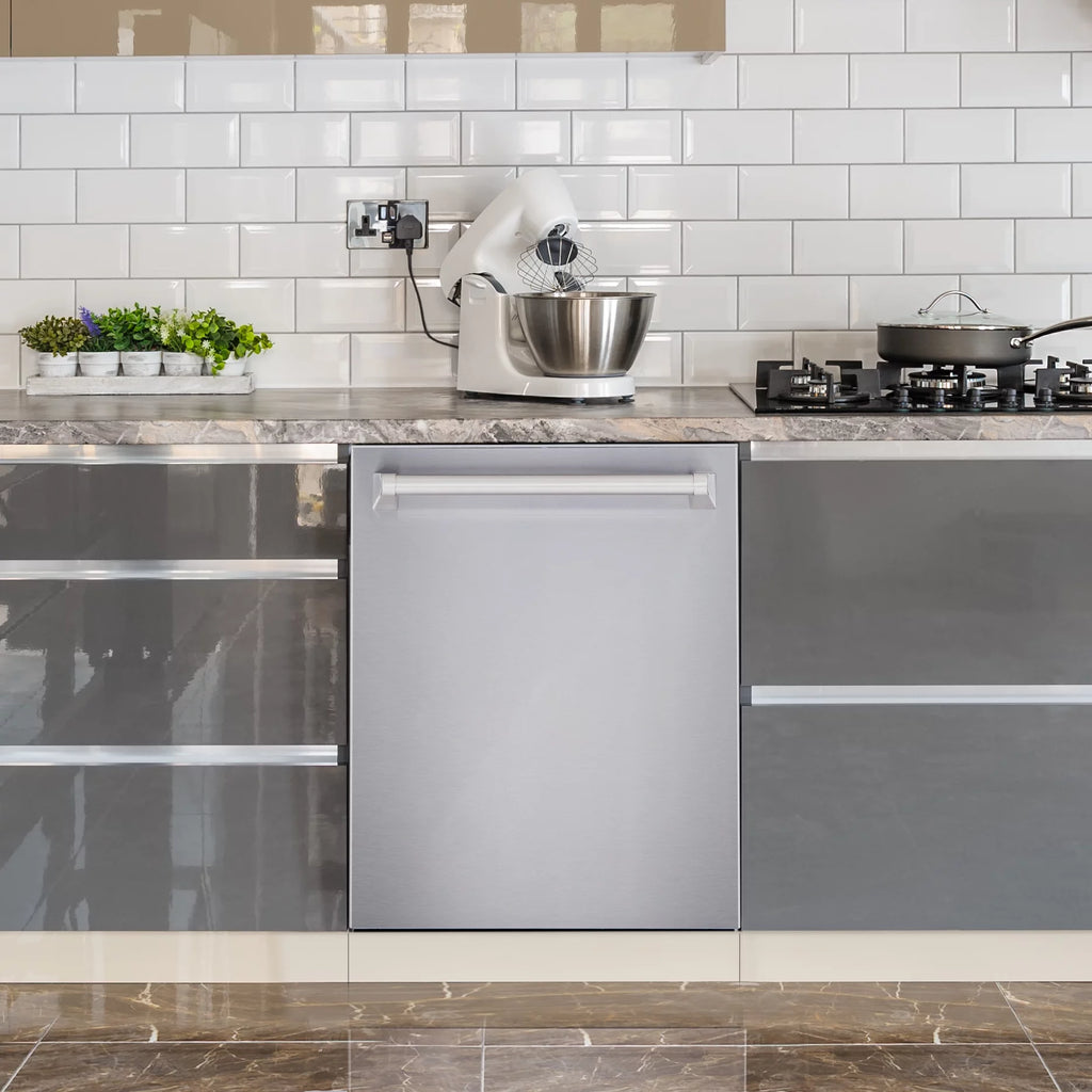 3 Piece Kitchen Appliance Package with Gas Range Range Hood and Dishwasher U21580