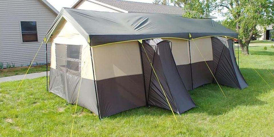12 Person Cabin Tent C749