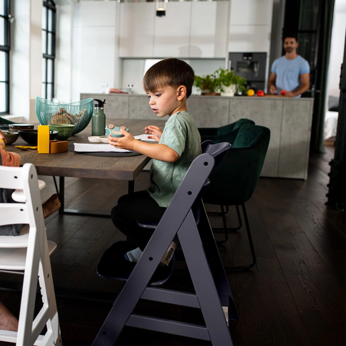 Adjustable Wooden Highchair H755822