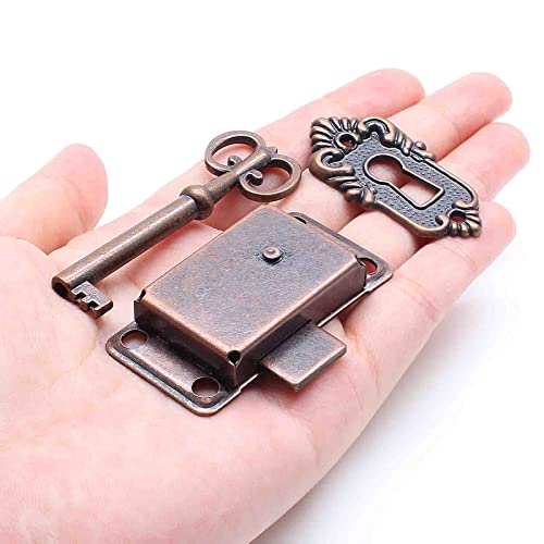 Vintage Cabinet Lock with Key and Mounting Screws (1 Set) E121