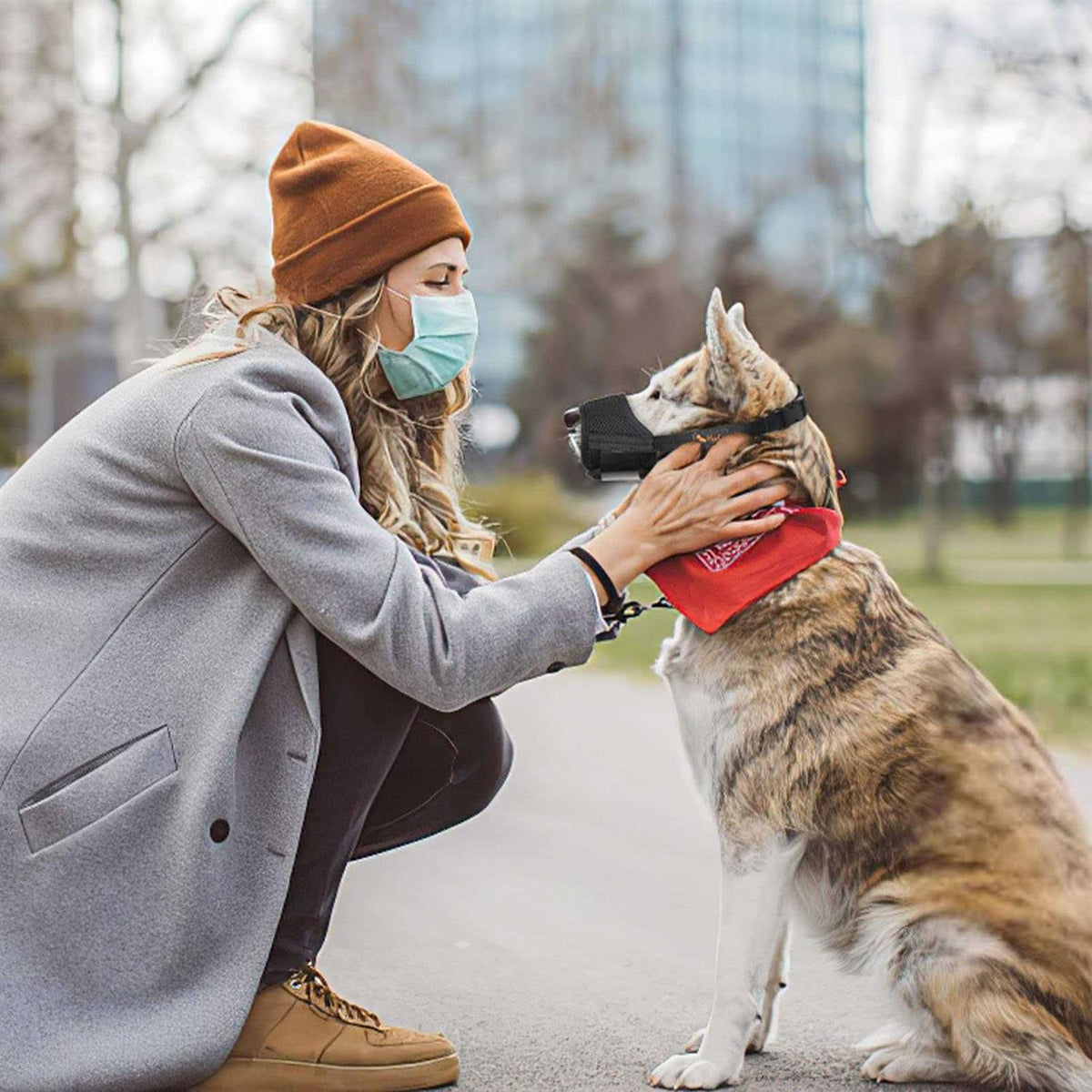 Soft Nylon Adjustable Dog Muzzle P922089