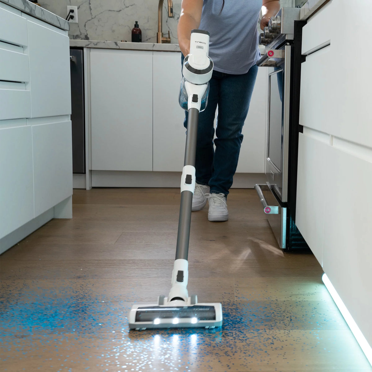 Lightweight Cordless Stick Vacuum Cleaner Gray L482